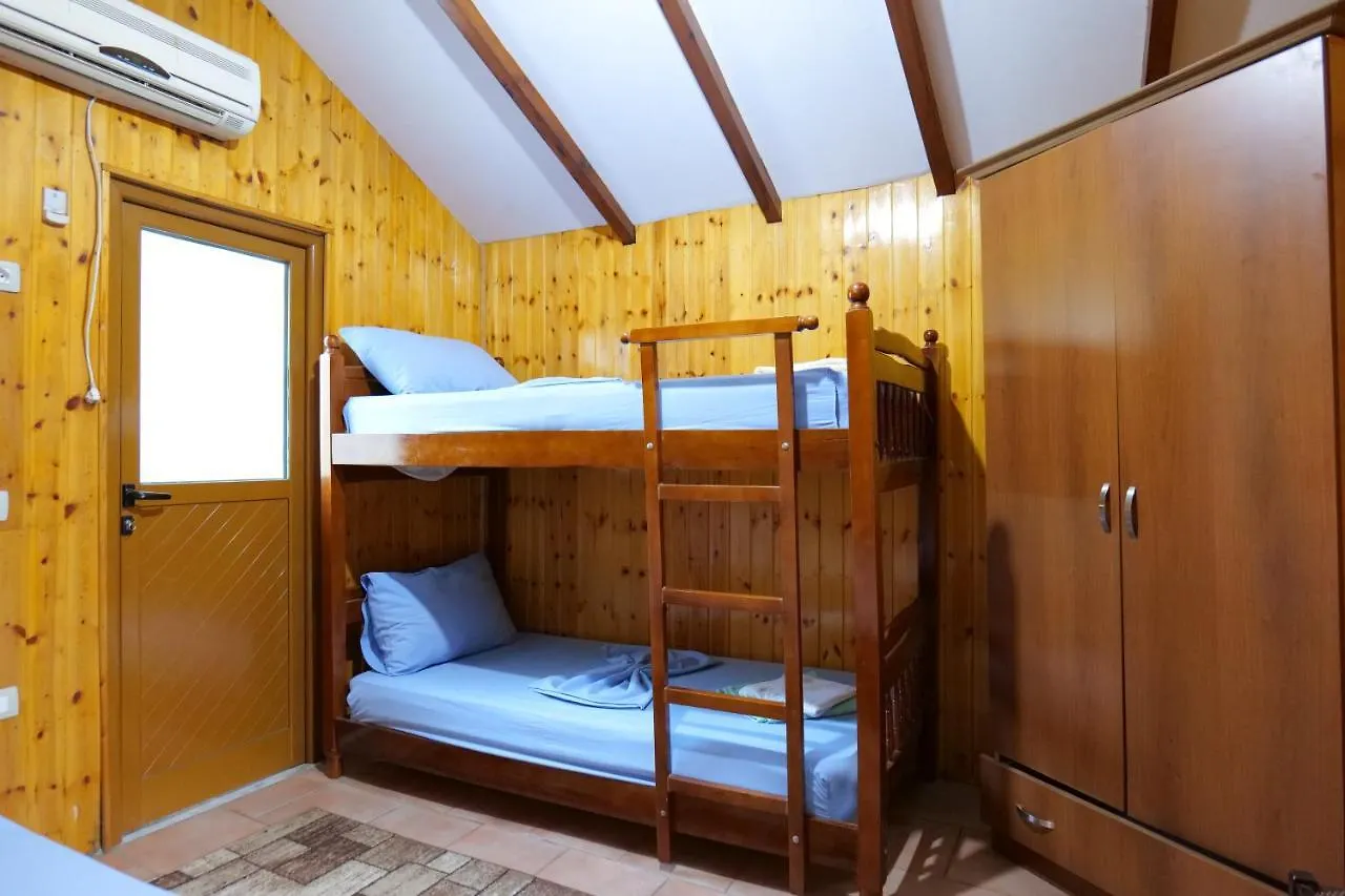 Hotel Guesthouse Hamiti Llogara Dukat